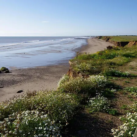 Lovely 6 Berth Caravan For Hire At Barmston Beach Holiday Park Ref 62062Hc Lund Exterior photo